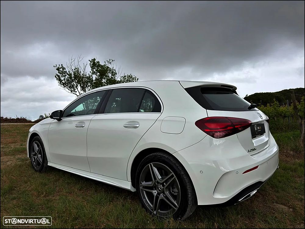 Mercedes-Benz A 250 e 8G-DCT Edition AMG Line - 36