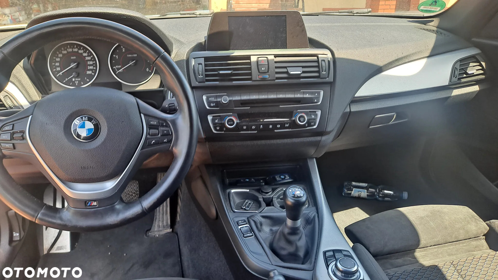 BMW Seria 1 118d Sport Line - 23