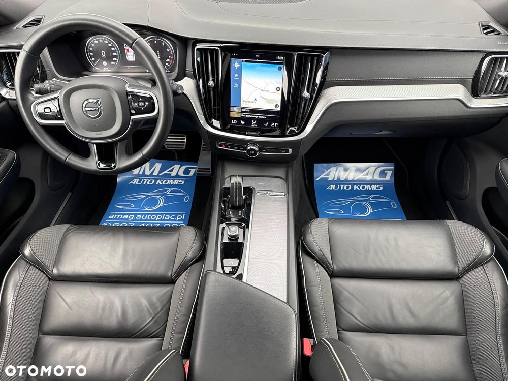 Volvo V60 B3 B Essential - 23