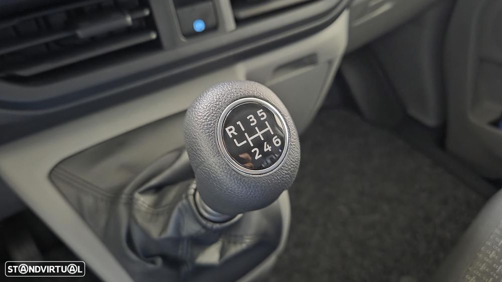 Ford Transit Custom L2H1 - 17