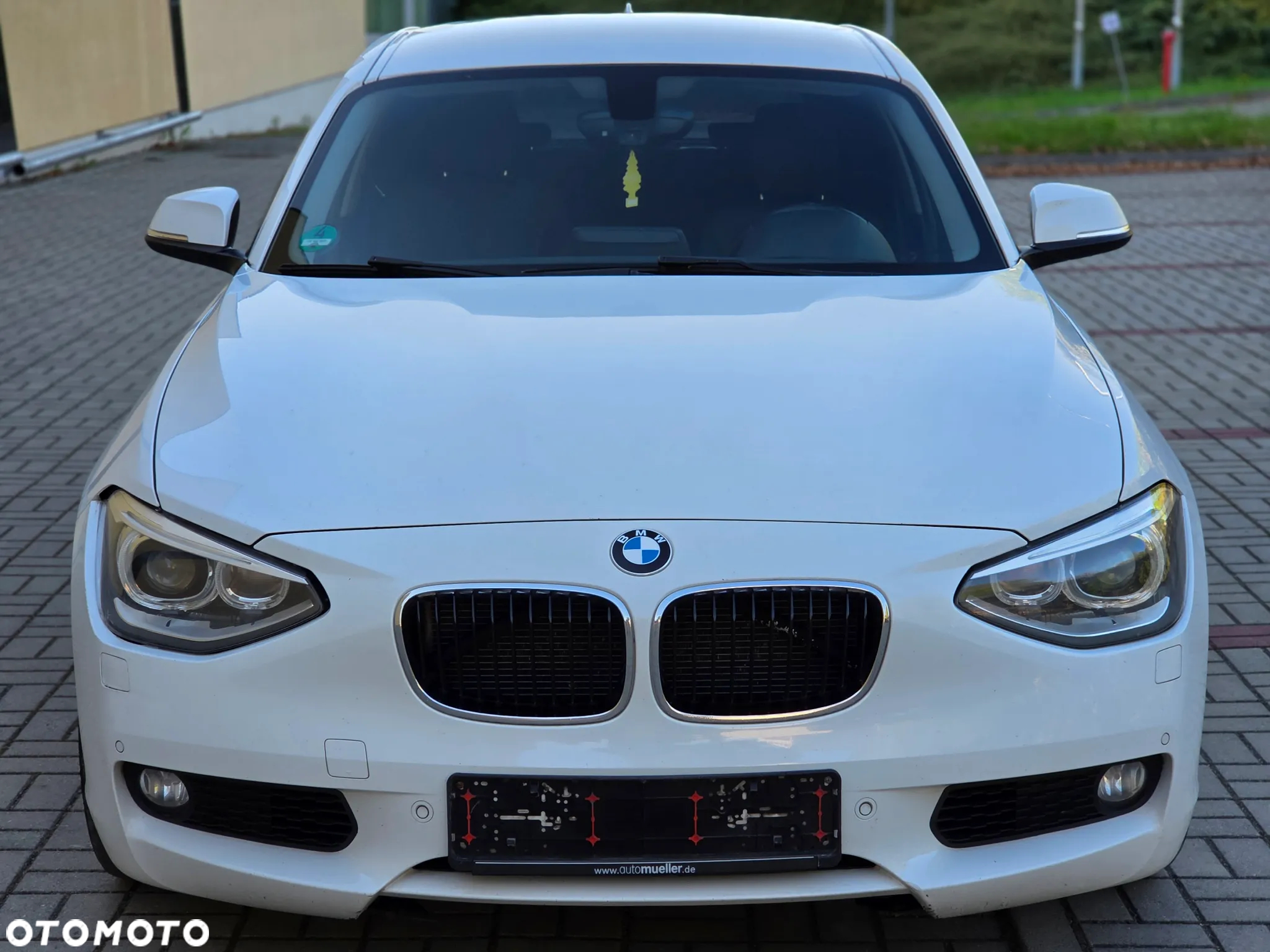 BMW Seria 1 120d Sport-Aut - 2