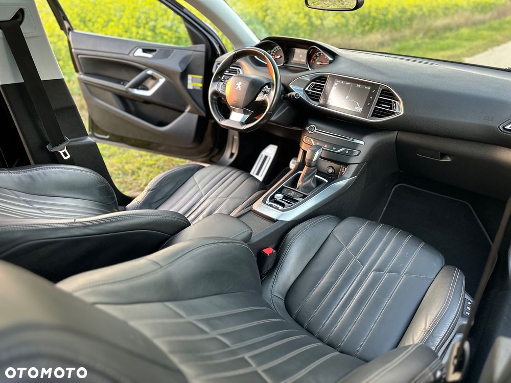 Peugeot 308 - 16