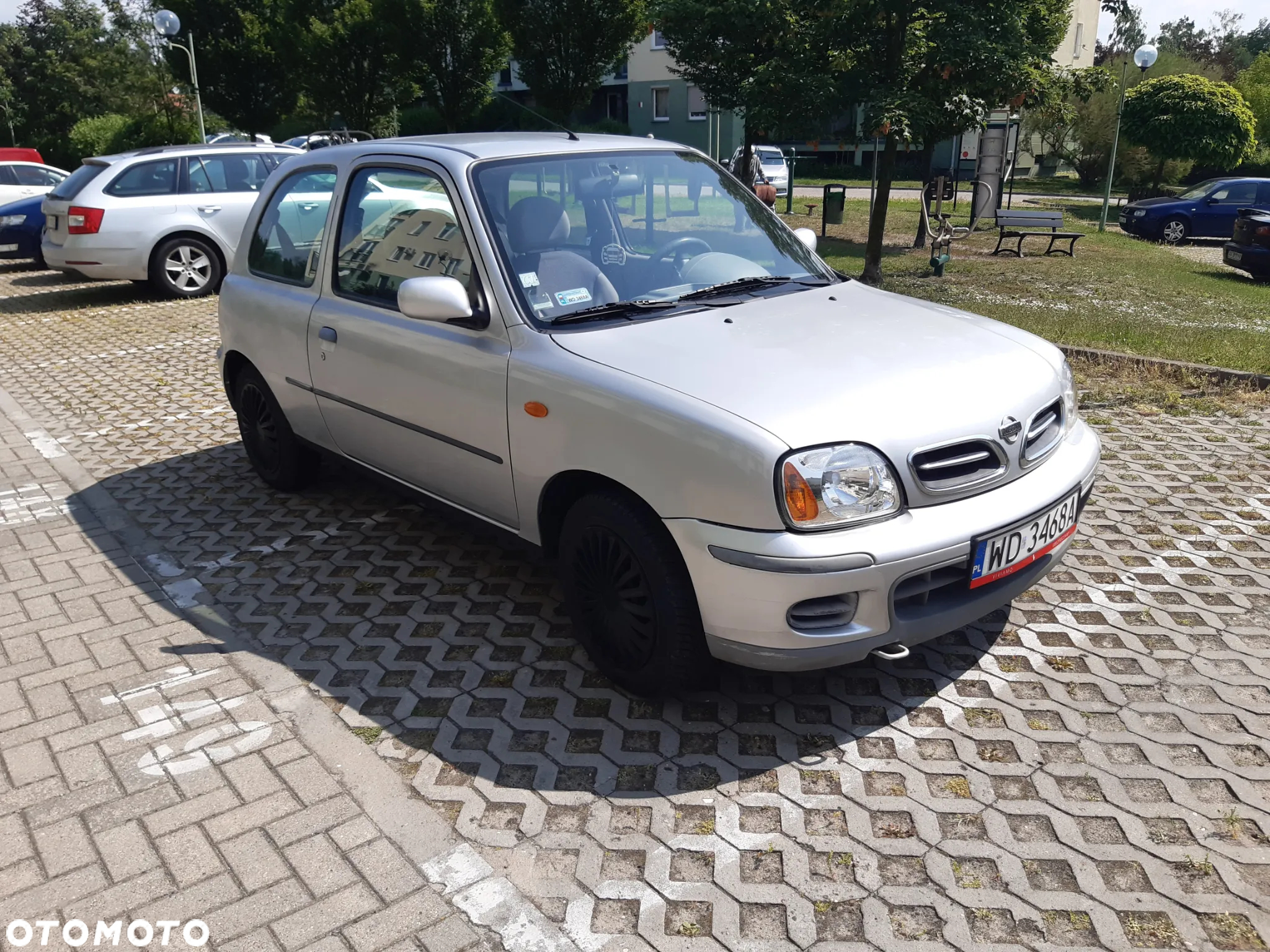 Nissan Micra 1.0 Comfort - 2