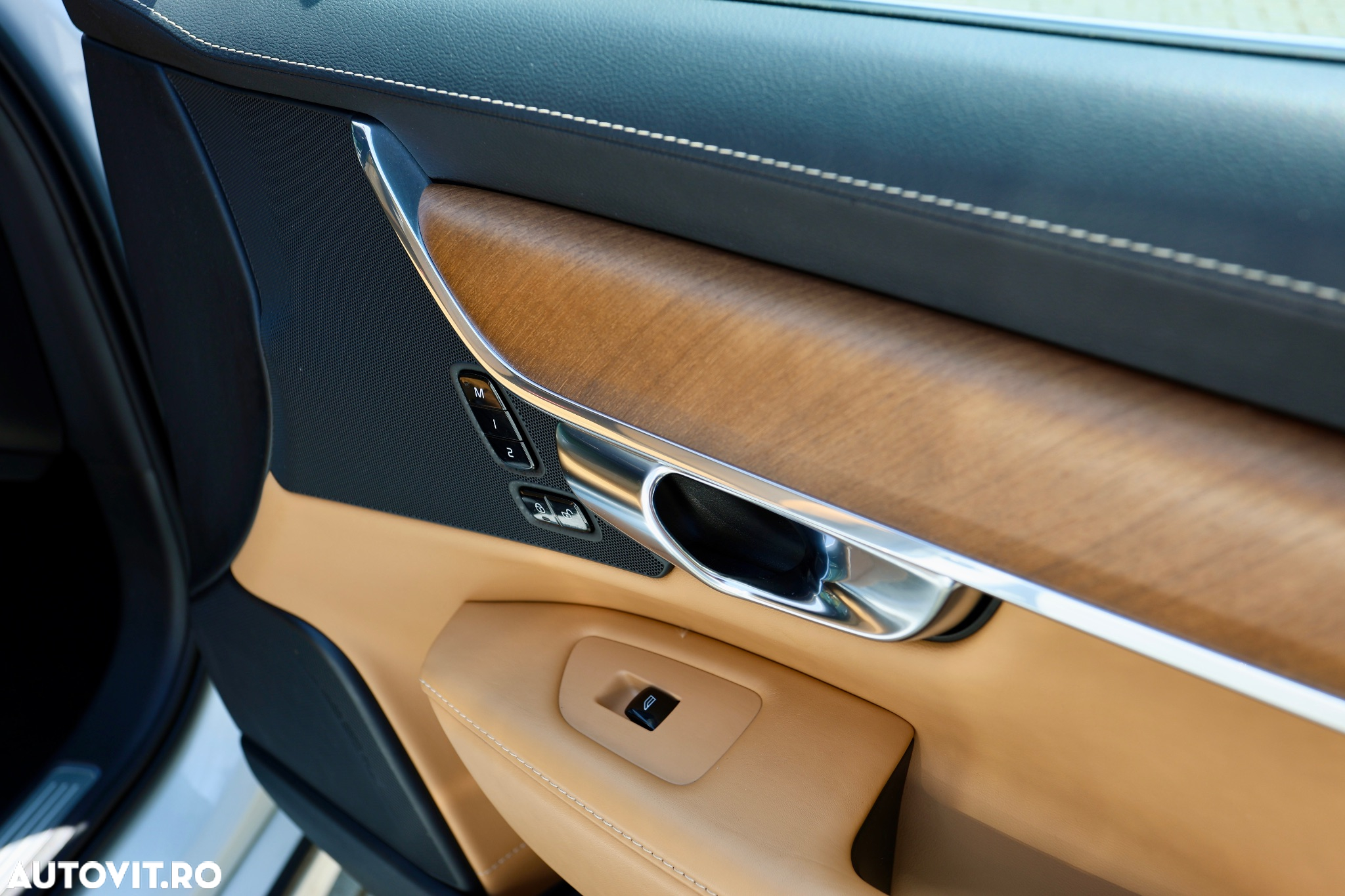 Volvo V90 T8 Twin Engine AWD Inscription - 22