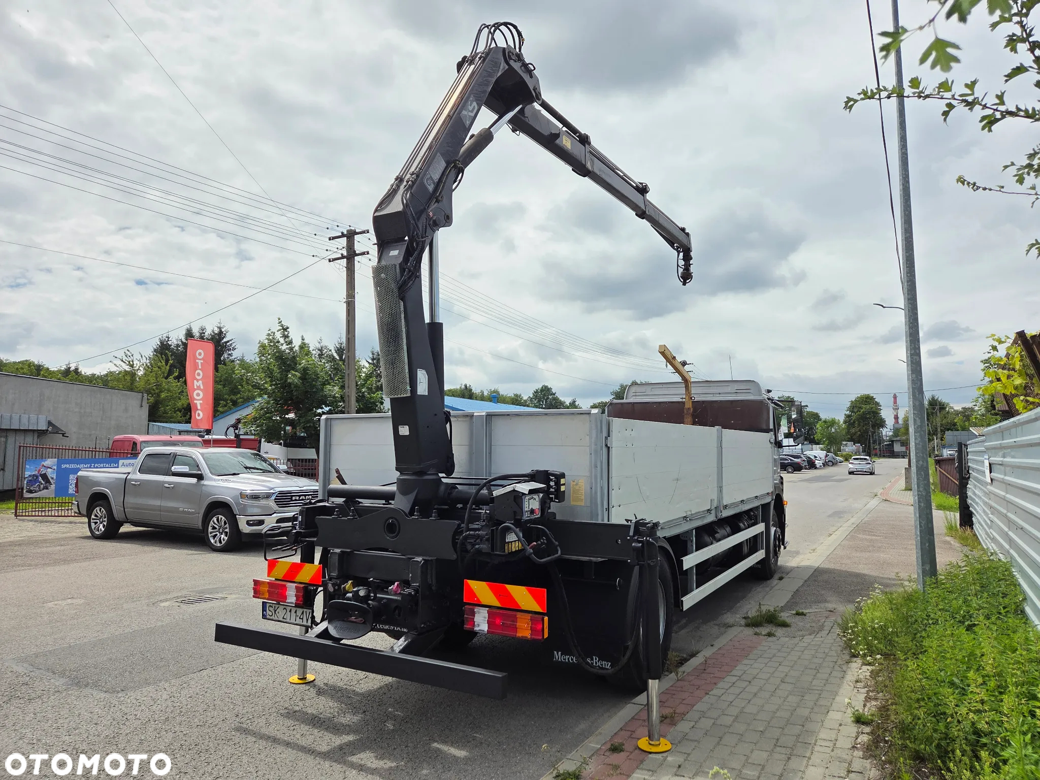 Mercedes-Benz AXOR 1826L KLIMA HDS HIAB ROTATOR tył PODUSZKI Euro 4 - 5