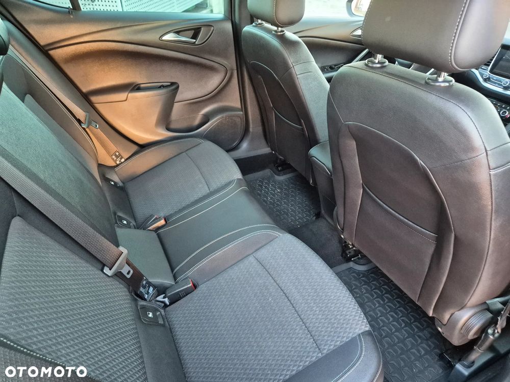 Opel Astra 1.4 Turbo Start/Stop Innovation - 24