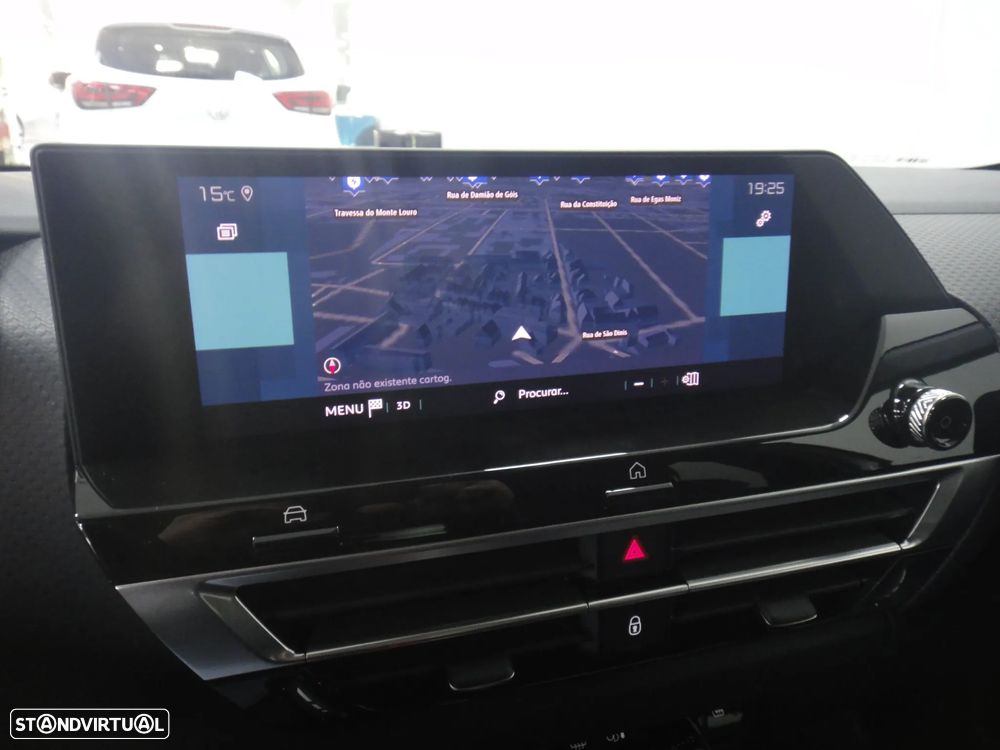 Citroën e-C4 50 kWh Autonomia Conforto Business Edition - 25