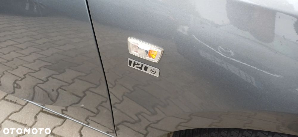 Opel Corsa 1.4 120 Jahre - 16