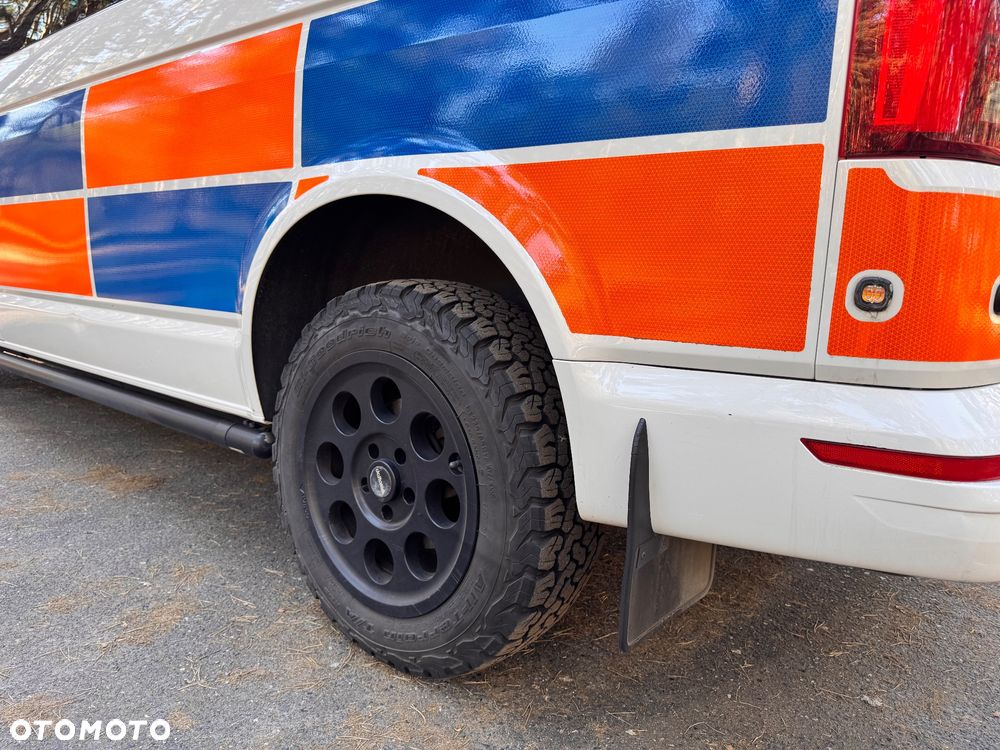 Volkswagen Transporter Kombi L2H1 M1 4Motion - 3