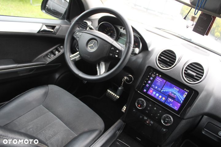 Mercedes-Benz ML - 20