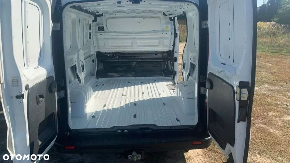 Renault Trafic - 9