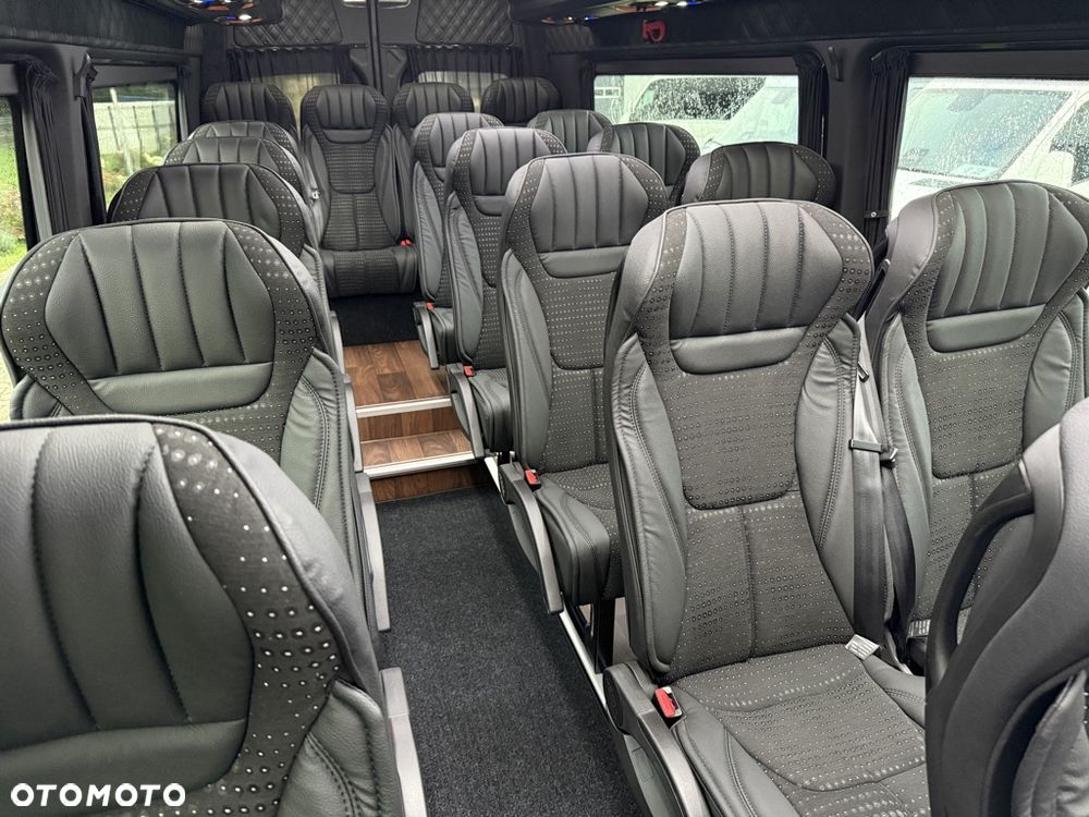 Mercedes-Benz Sprinter 519 Tourist Line - 22