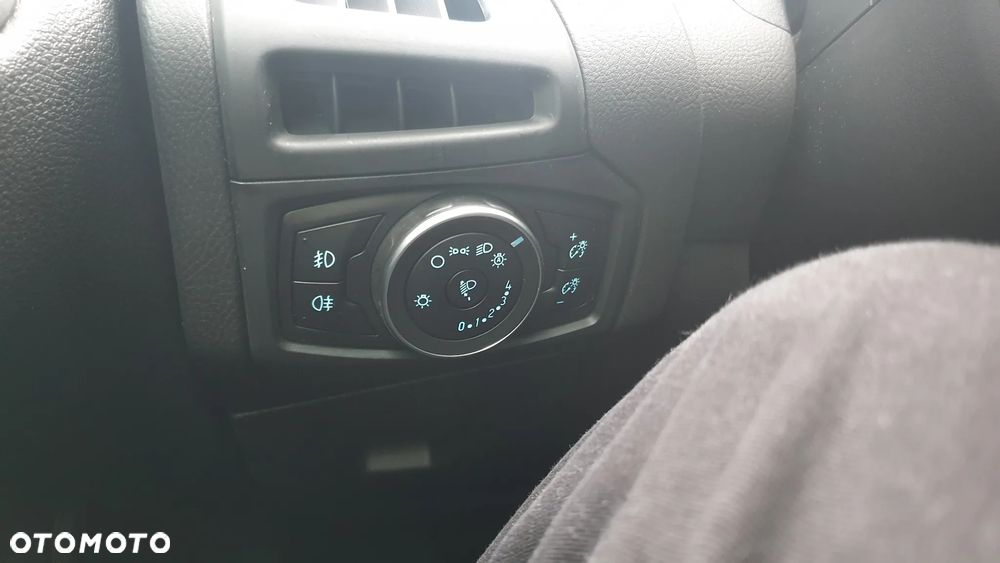 Ford Focus 1.5 EcoBoost STart-Stopp-System Titanium - 20