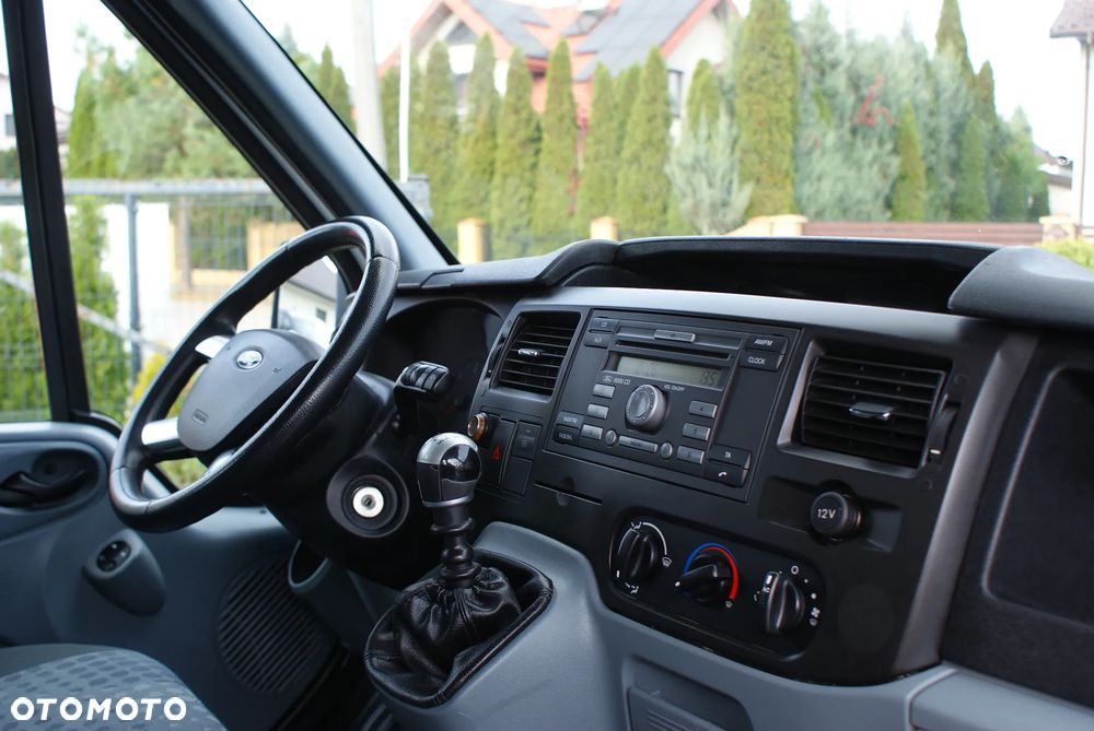 Ford Transit Doka - 18