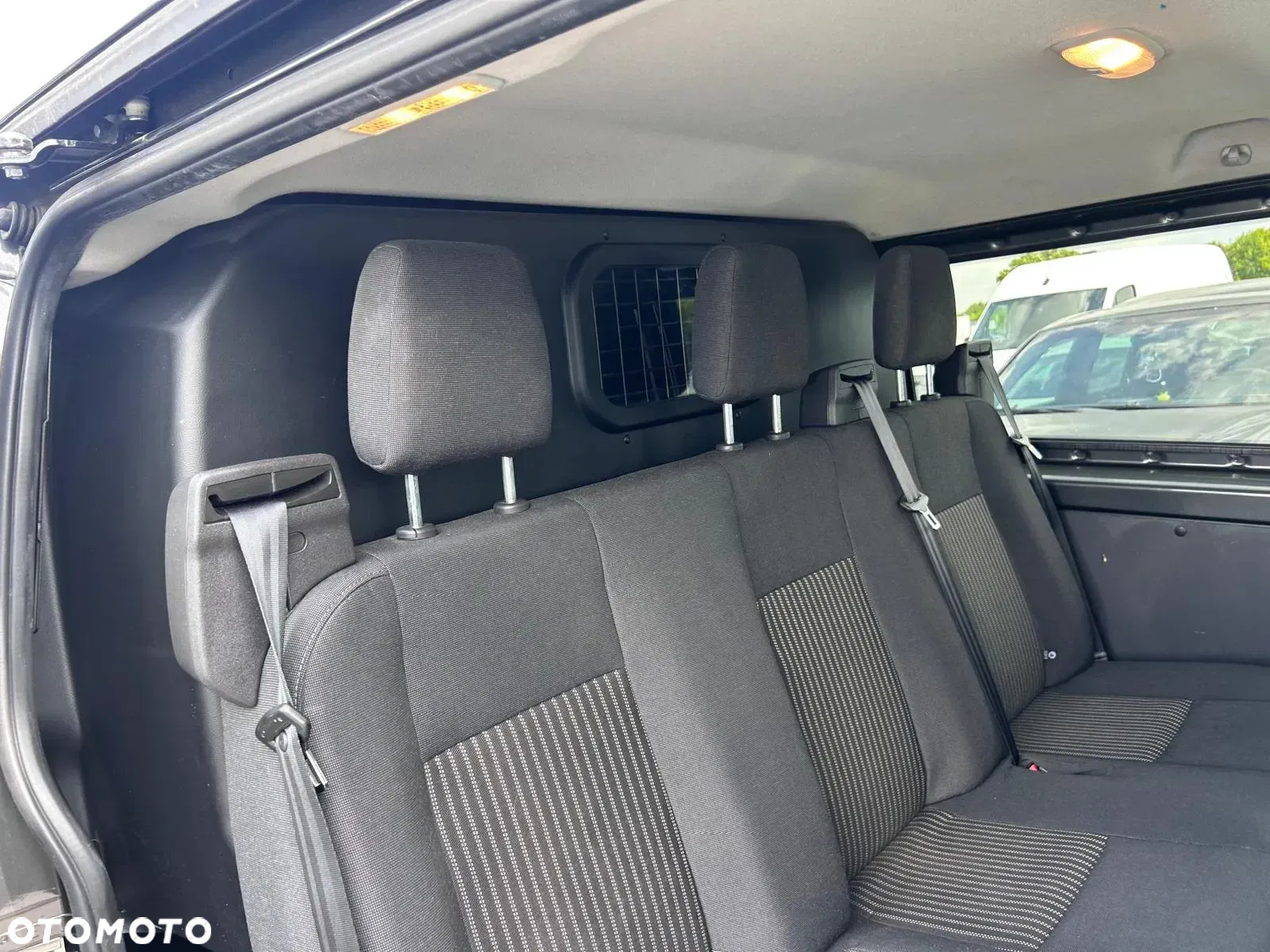 Ford Transit Custom - 11