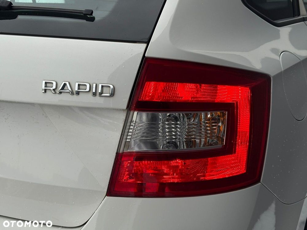 Skoda RAPID Spb 1.2 TSI Active - 14