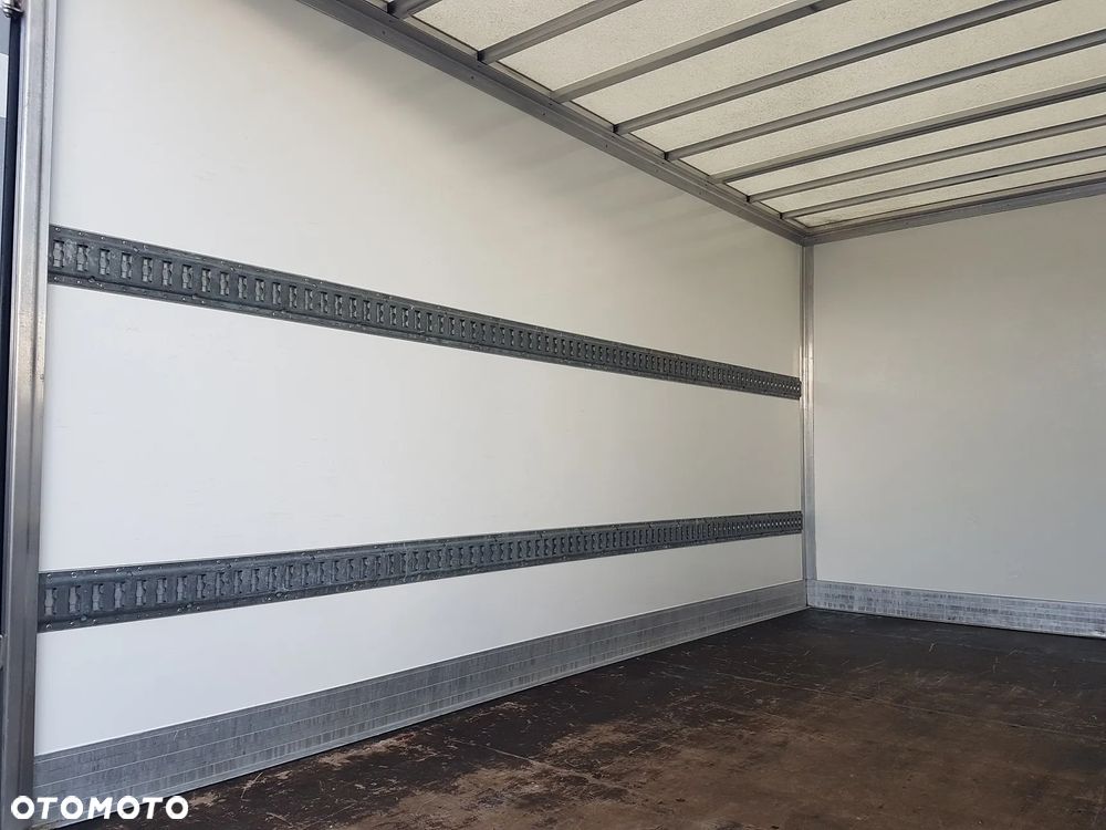 Renault MASTER KONTENER 8EP 4,21x2,23x2,22 KLIMA KRAJOWY MANUAL  6-BIEGÓW - 18