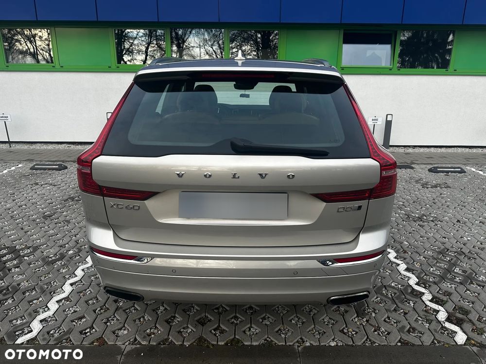 Volvo XC 60 D5 AWD Inscription - 7