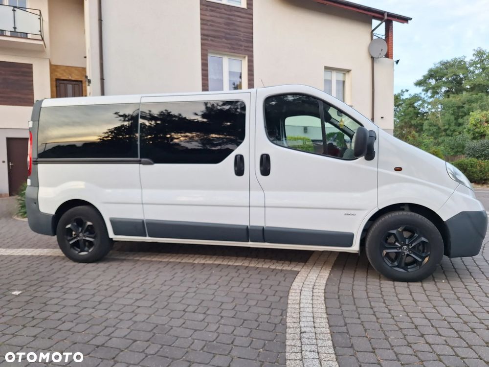 Opel Vivaro L2H1 DPF Life - 2