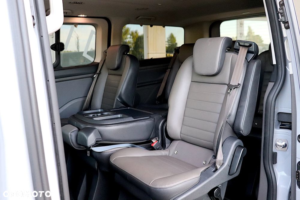 Ford Tourneo Custom 2.0 EcoBlue L1 Titanium SelectShift - 15