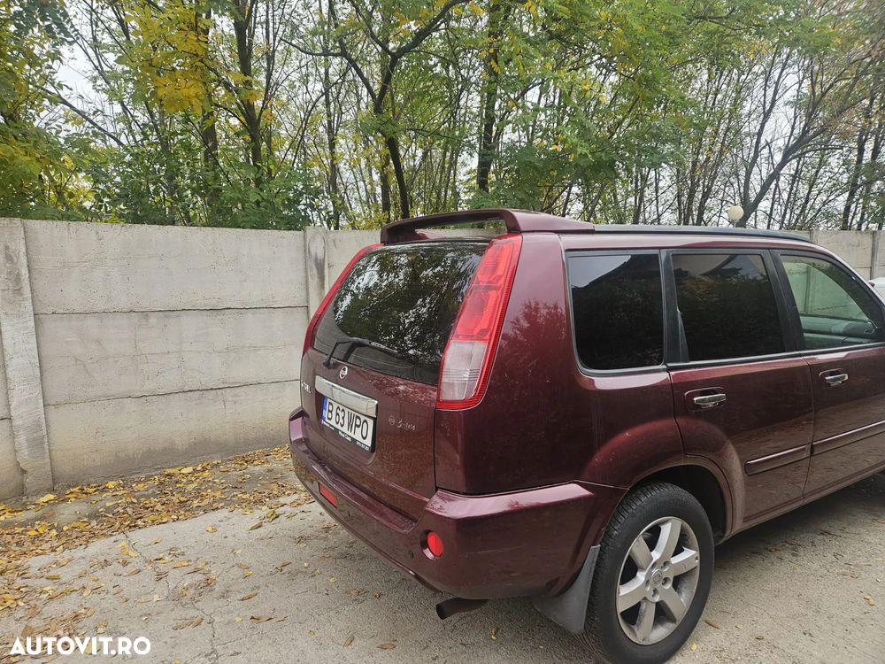 Nissan X-Trail 2.0 Elegance Aut - 10