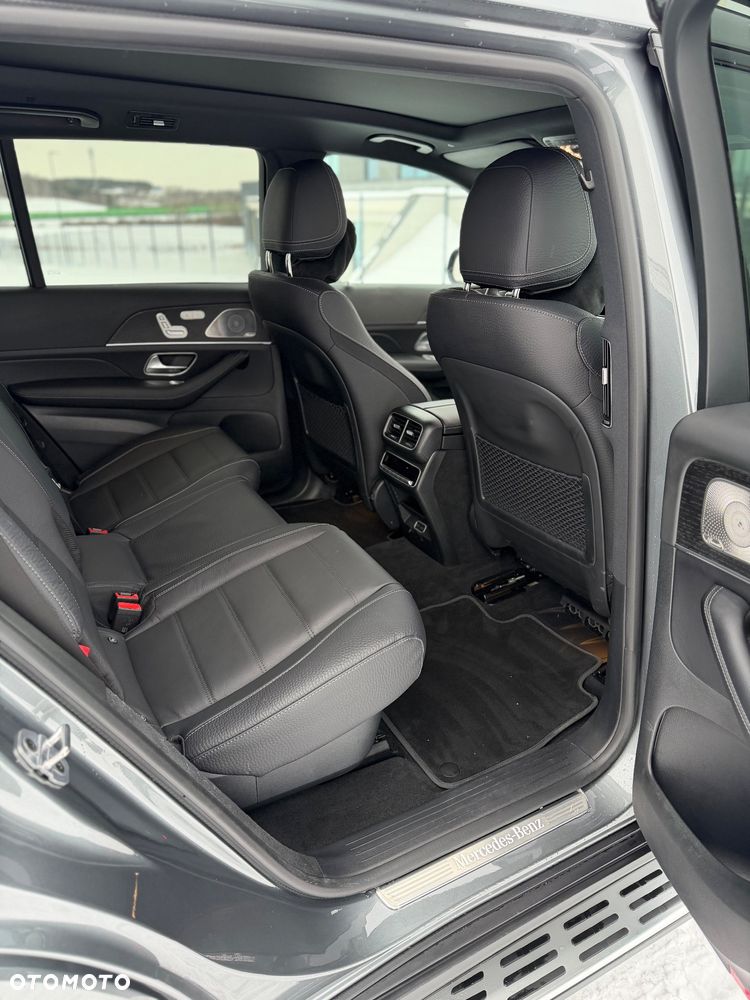 Mercedes-Benz GLS - 10