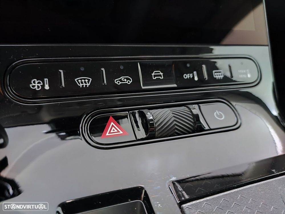 Citroën C5 Aircross 1.2 Hybrid Plus e-DSC6 - 23