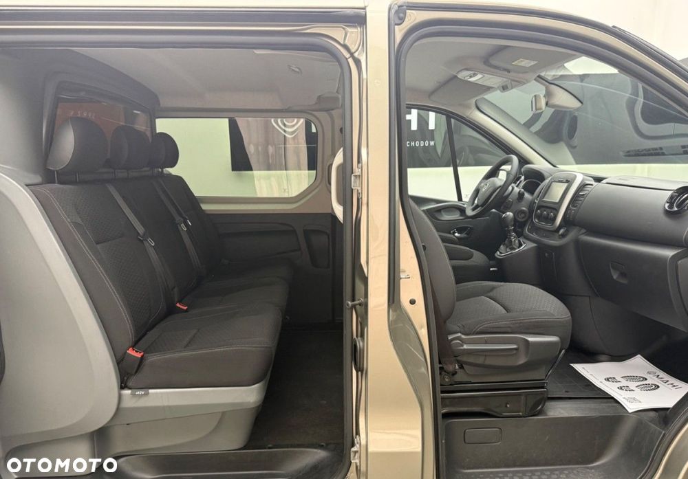 Opel Vivaro - 20
