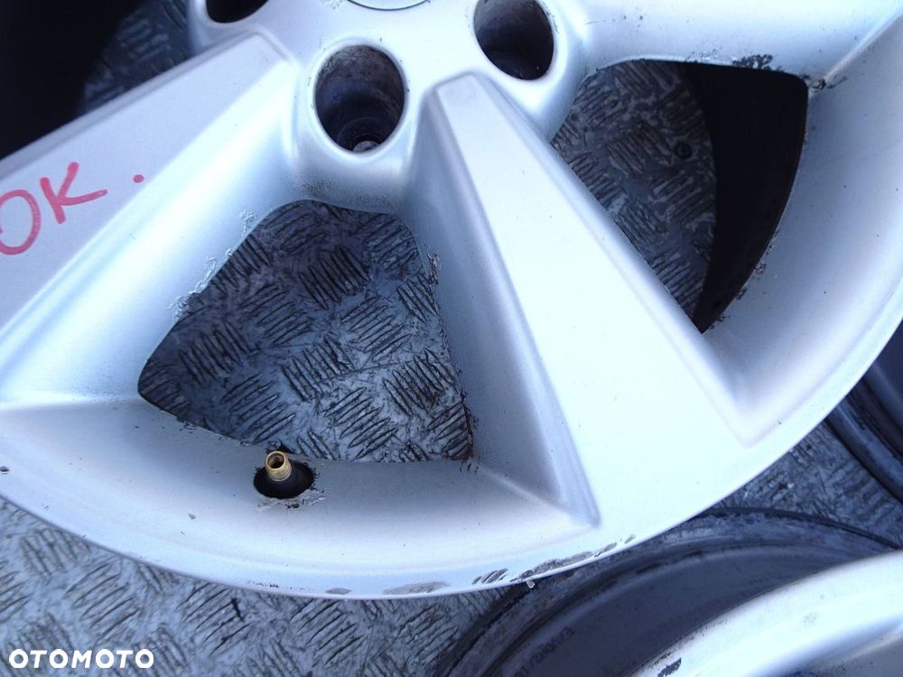 Alufelgi KPL. Nissan Qashqai J10 17" 5x114.3 ET 40 - 12