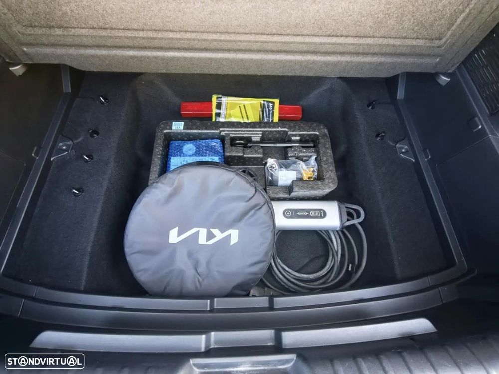 Kia Niro EV 64kWh Tech X - 27