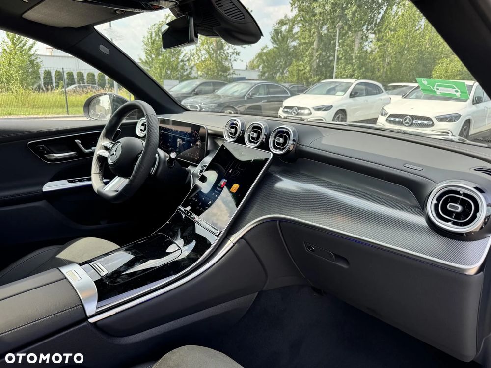 Mercedes-Benz GLC 300 e PHEV 4-Matic AMG Line - 17