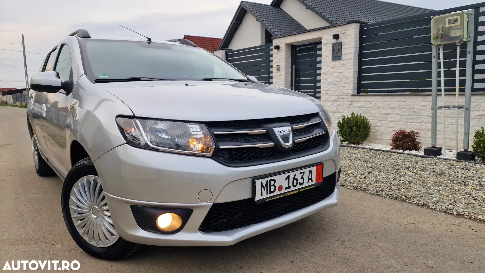 Dacia Logan MCV 1.5 Blue dCi Laureate - 2