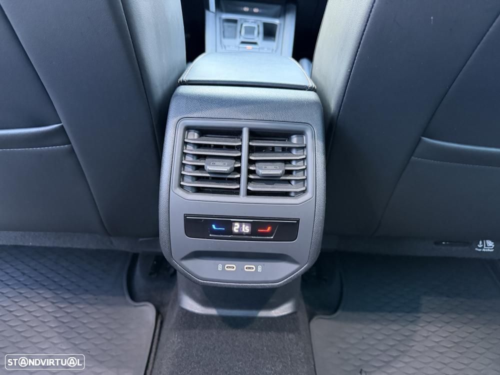 Cupra Formentor 1.4 e-Hybrid DSG VZ - 27