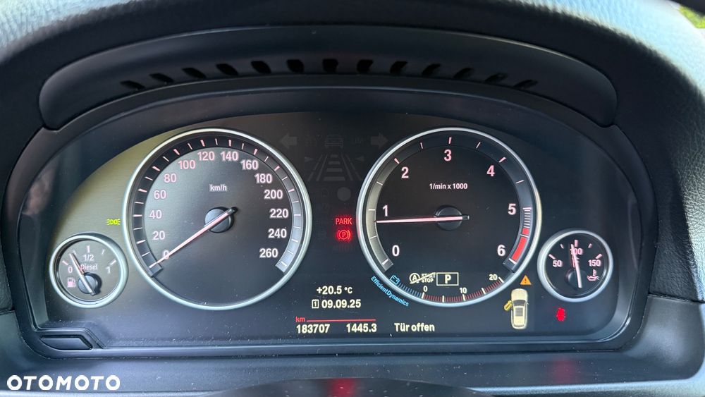 BMW Seria 5 525d Touring Modern Line - 17