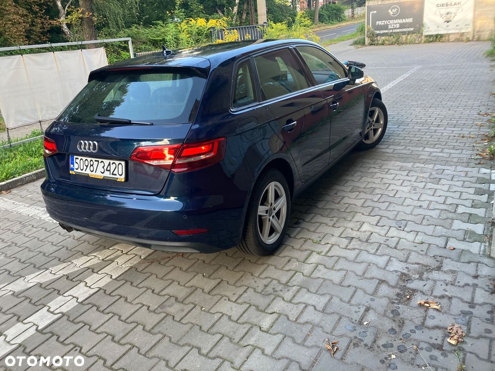 Audi A3 Sportback 2.0 TDI - 14