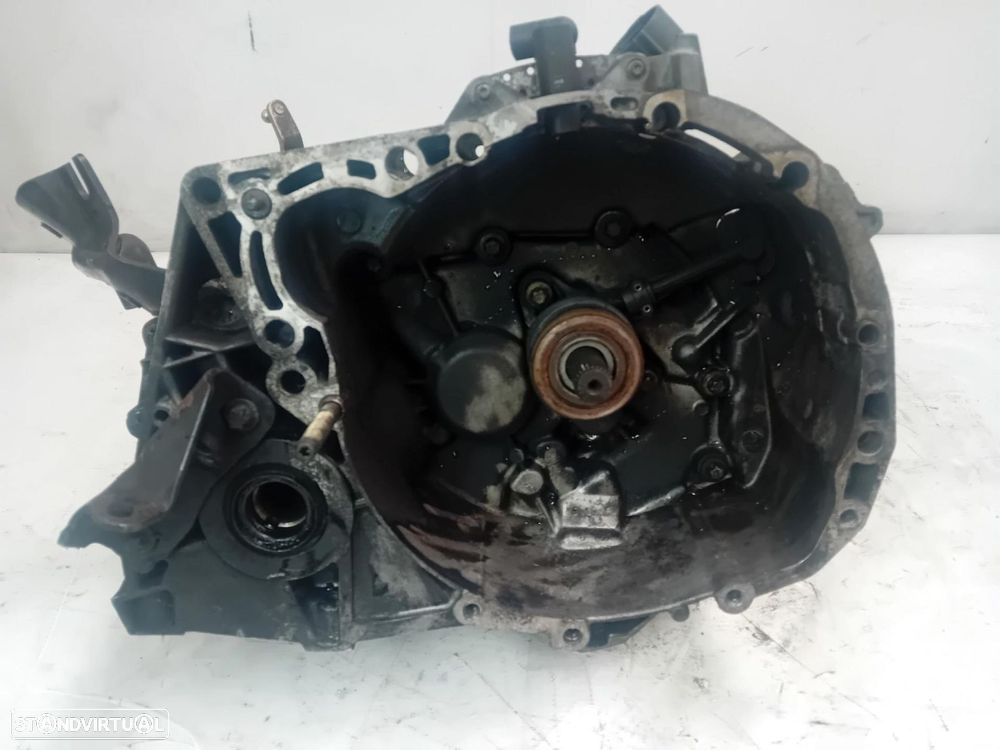 Caixa de velocidades manual NISSAN Almera II Hatchback (N16) - 1