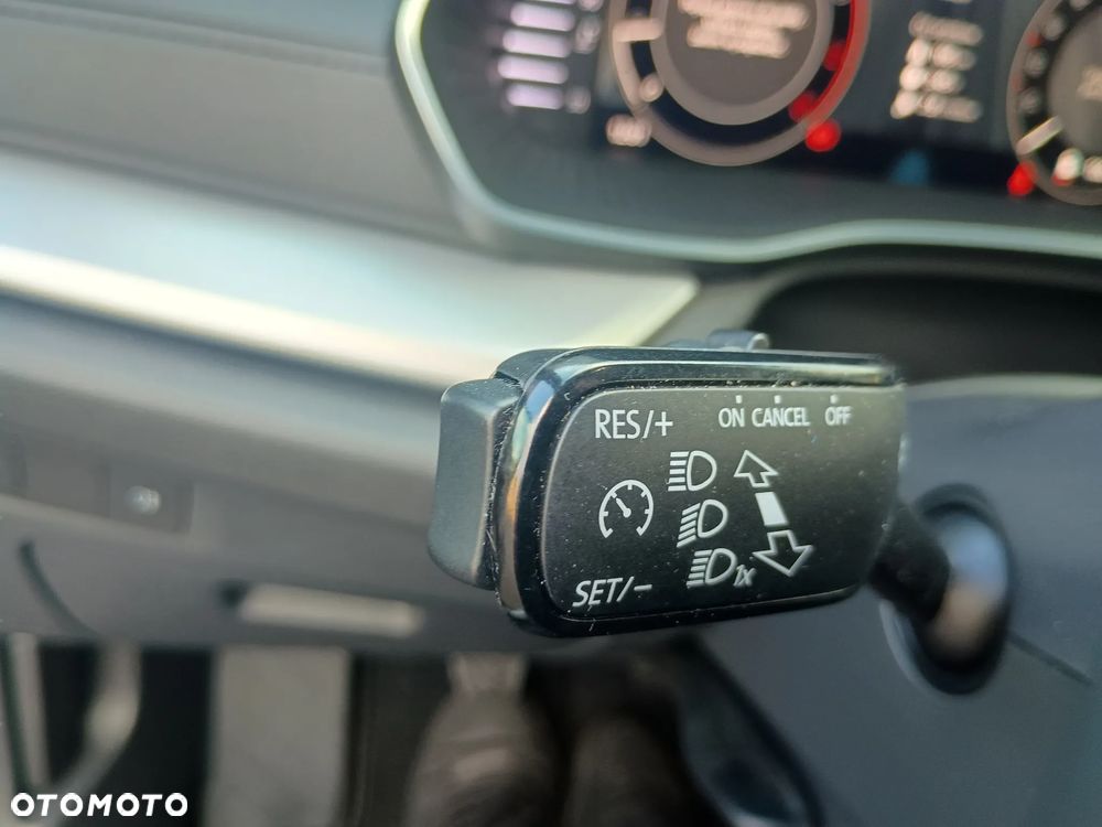 Skoda Octavia 1.5 TSI Selection - 25