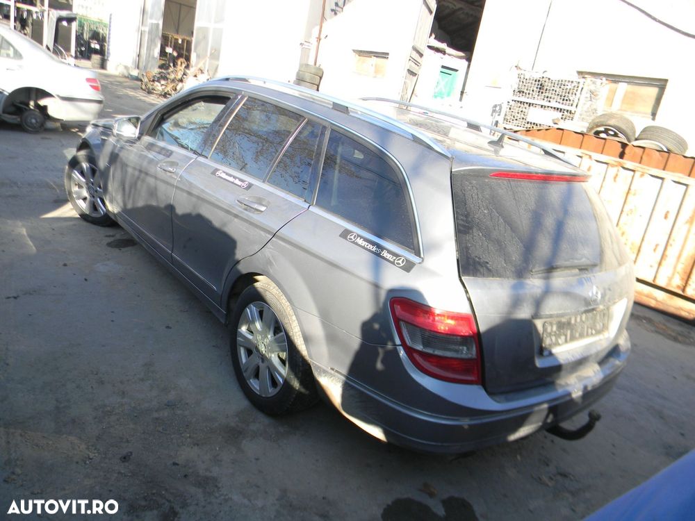 Dezmembrari Mercedes-Benz C-CLASS (W204) (2007-2014) C 180 CDI (204.2 - 3