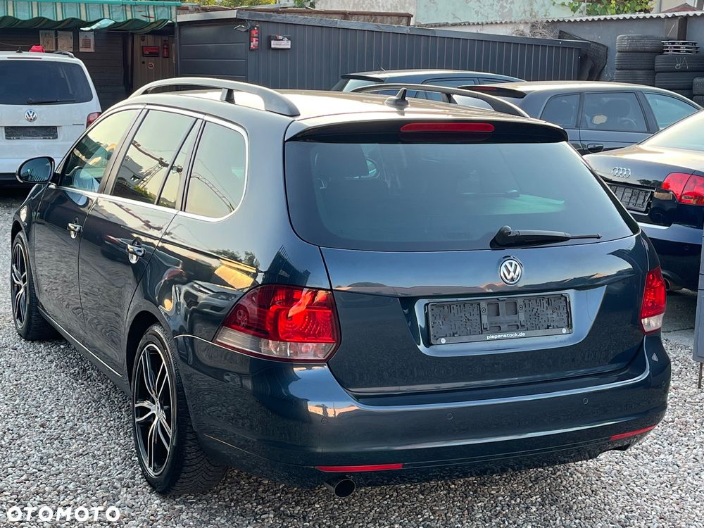 Volkswagen Golf 1.6 TDI DPF BlueMotion - 10