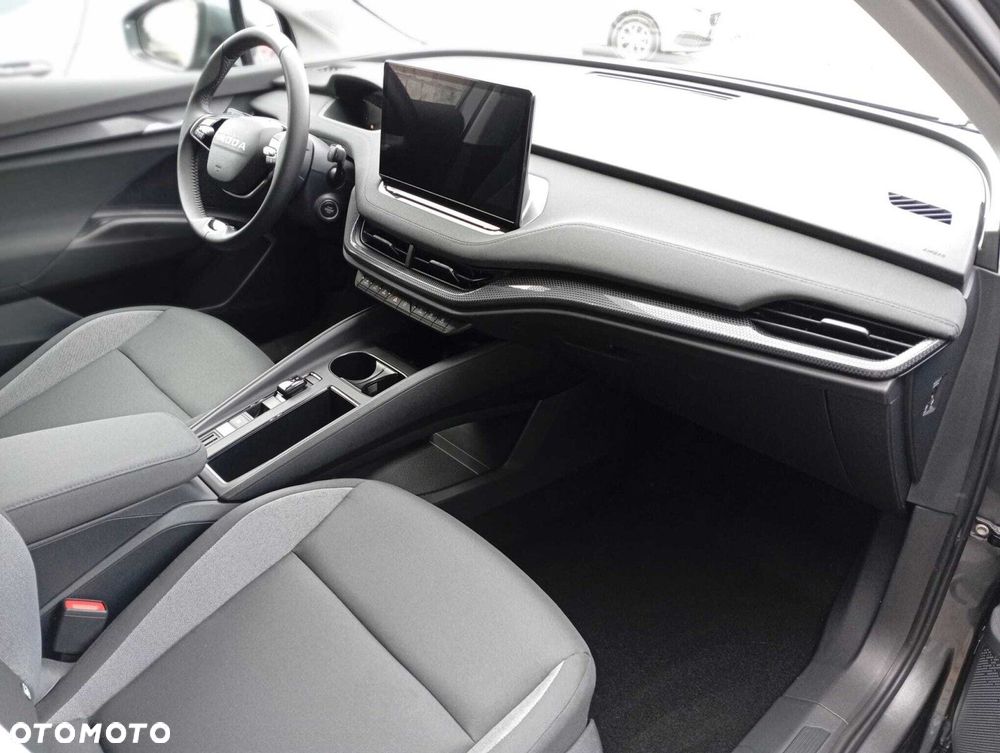 Skoda Elroq 50 55kWh - 24