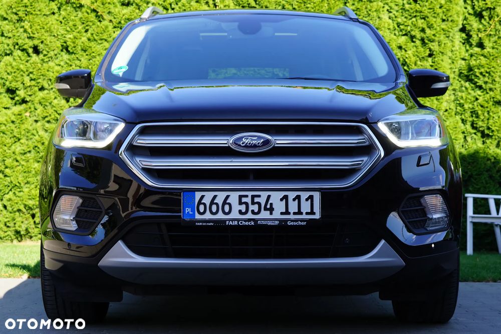 Ford Kuga - 32