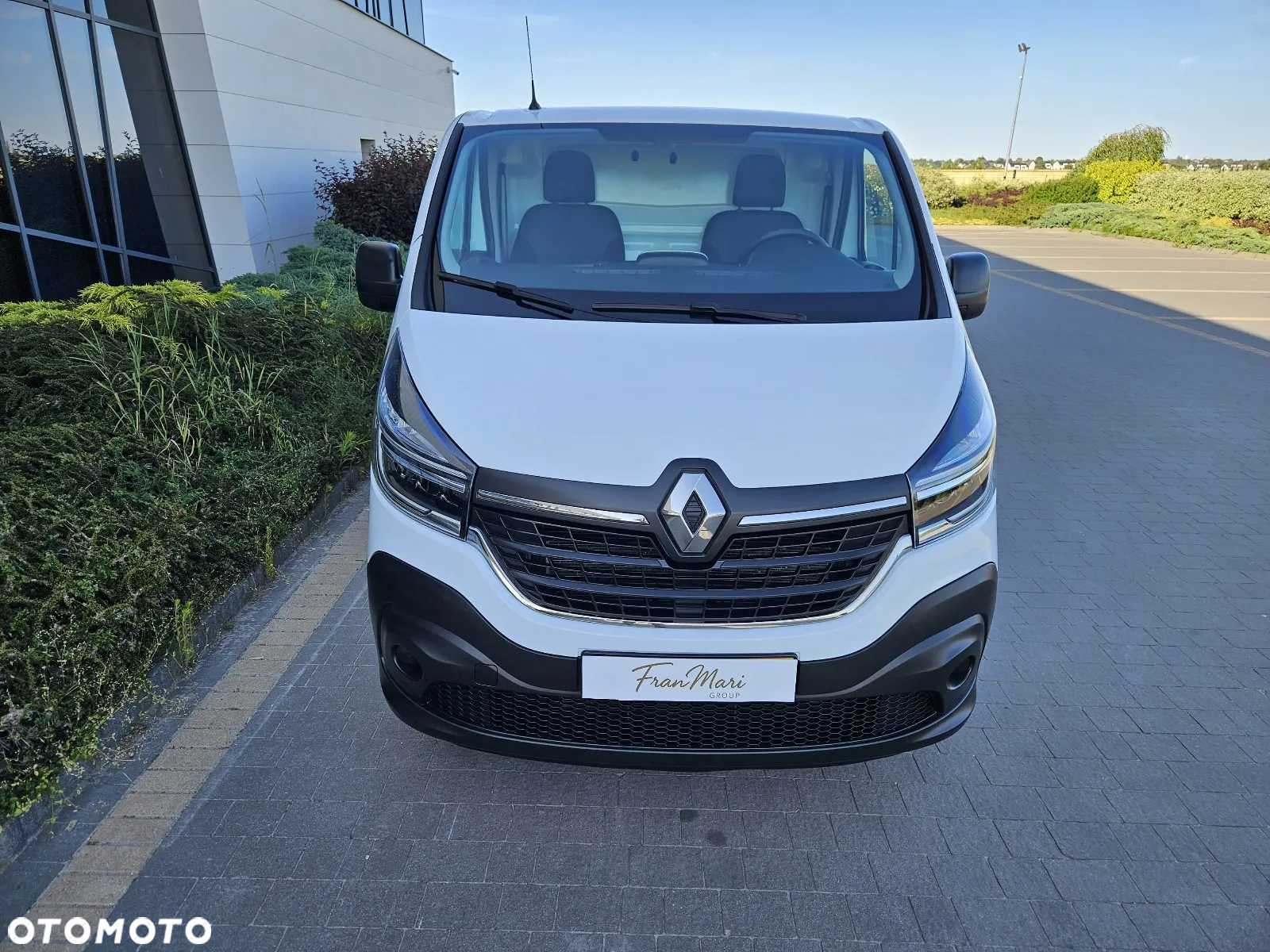 Renault Trafic - 19