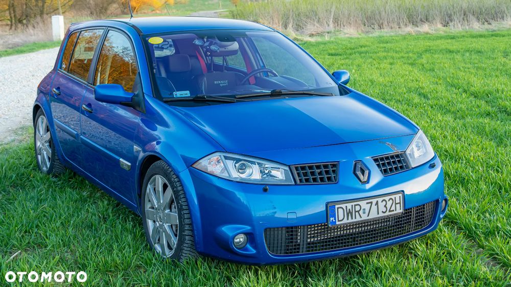 Renault Megane 2.0 Sport - 5