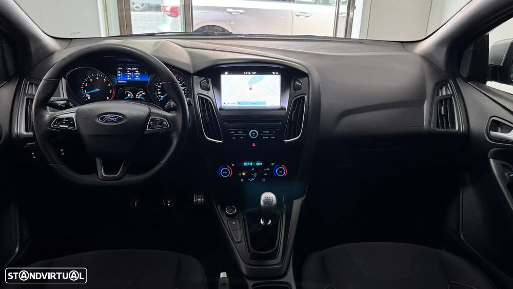 Ford Focus 1.0 EcoBoost ST-Line - 8