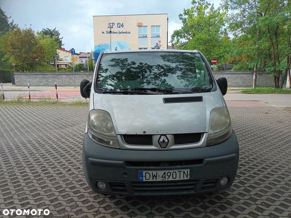 Renault Trafic - 8