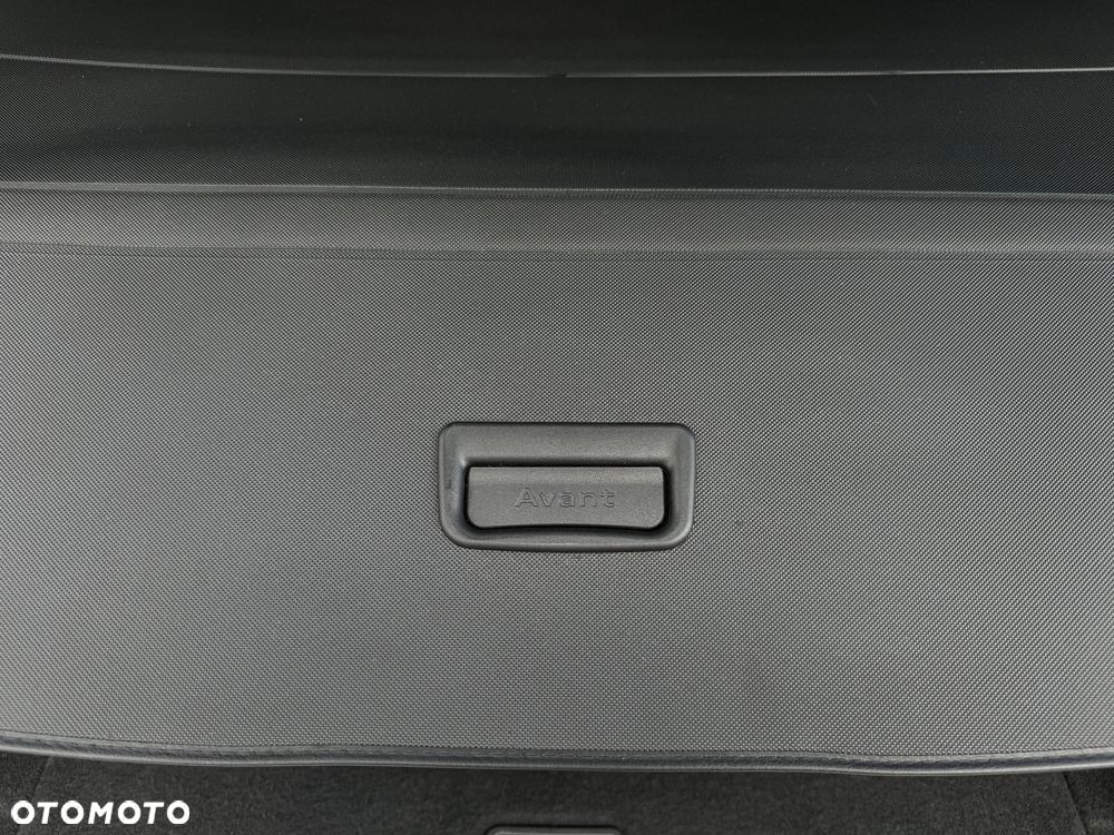 Audi A4 Avant 2.0 TDI DPF quattro S tronic S line Sportpaket - 31