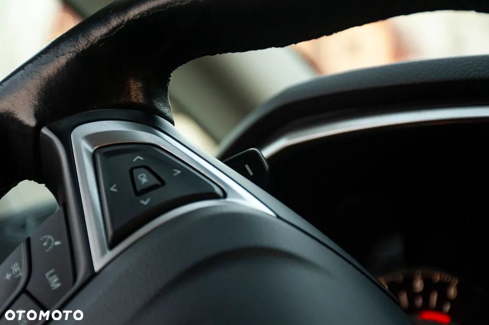 Ford S-Max 2.0 TDCi Titanium PowerShift - 32