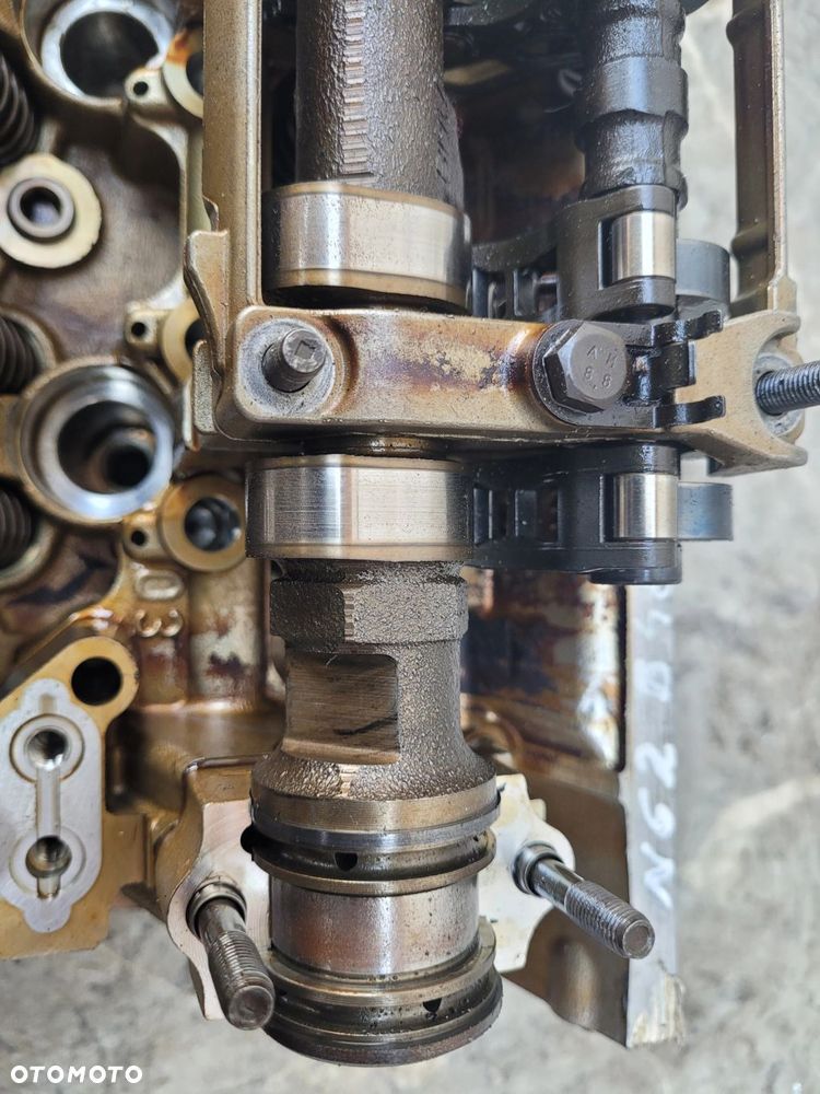 GŁOWICA SILNIKA BMW N62B48 PRAWA 7540320 0177227 7542612 - 9