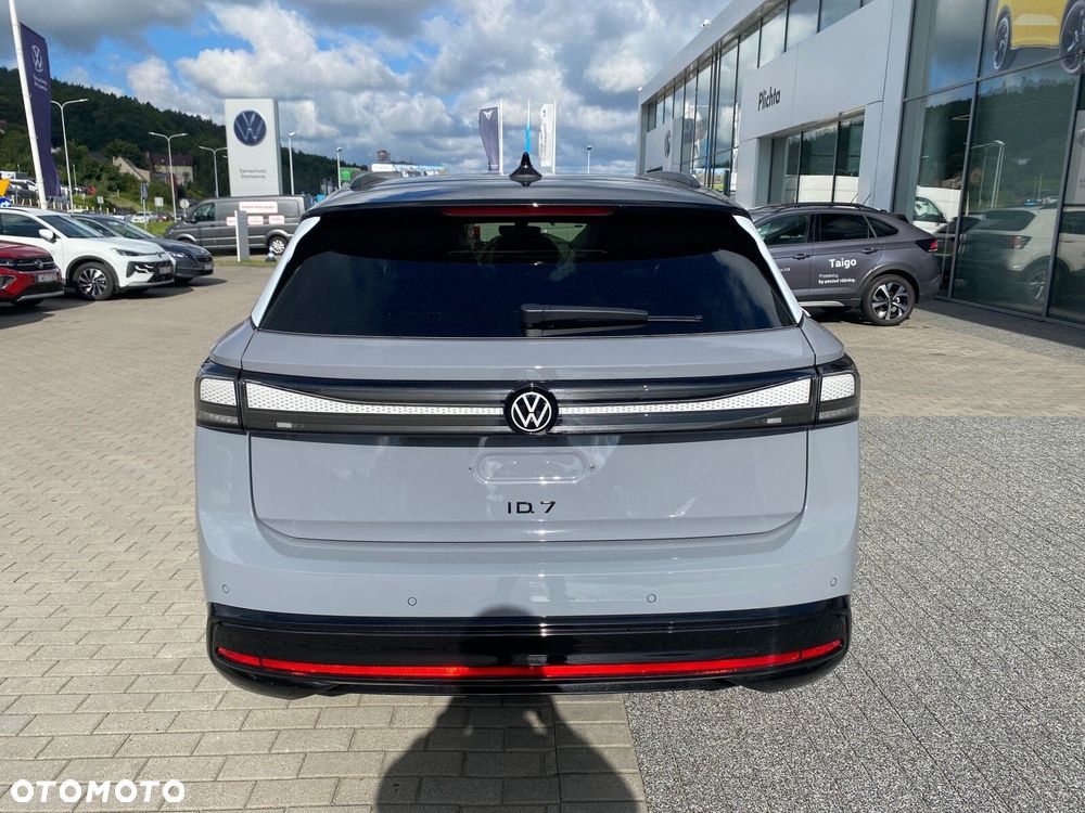 Volkswagen ID.7 77kWh Pro Plus - 6