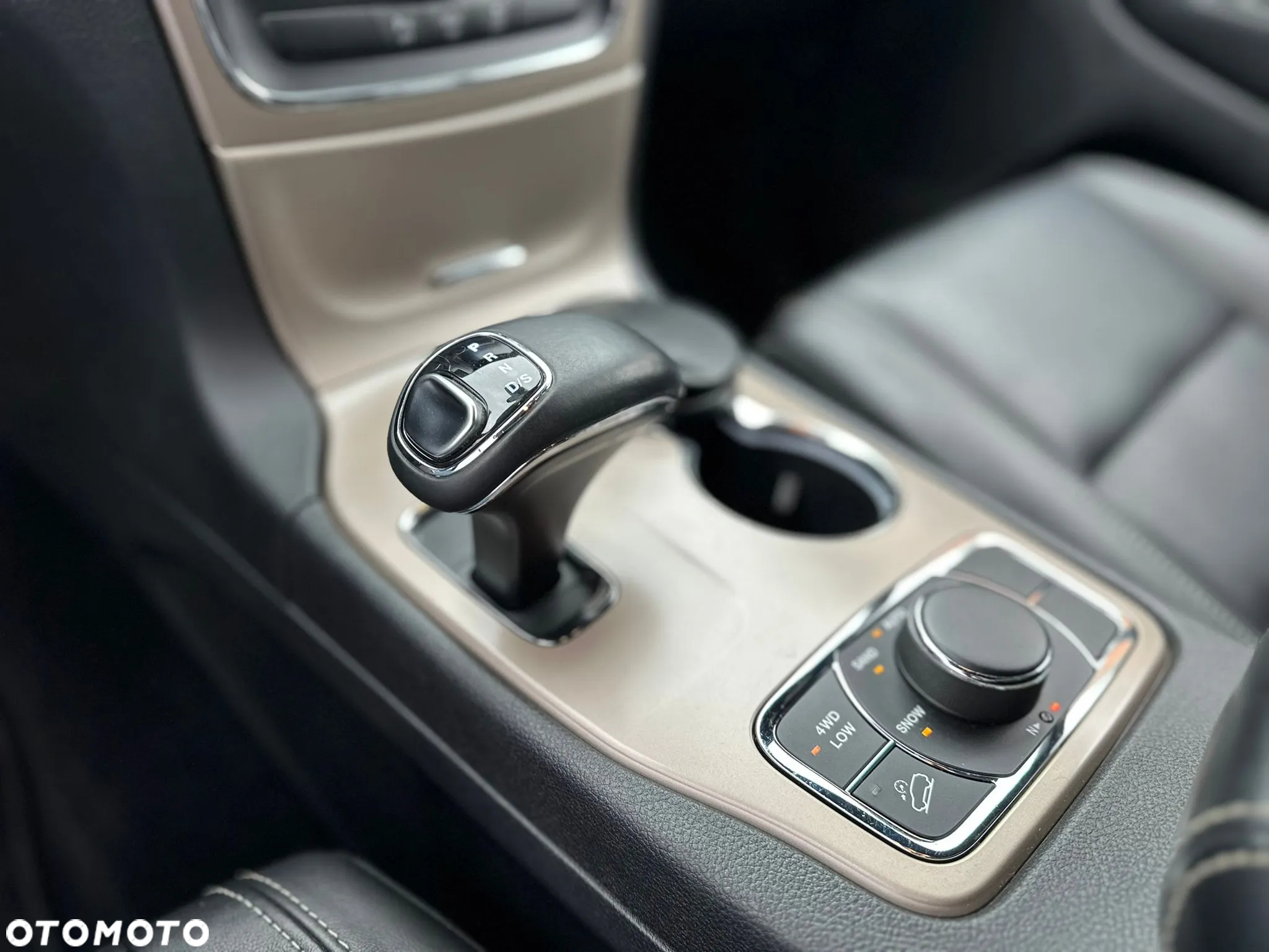Jeep Grand Cherokee 3.0 CRD Limited - 25